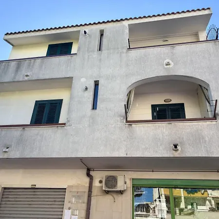 Casa Via Manzoni *